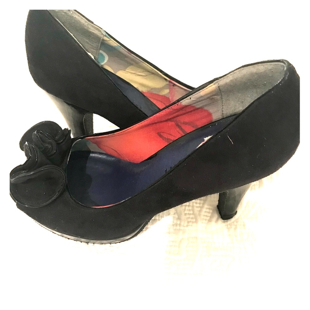 Madden Girl Black heels